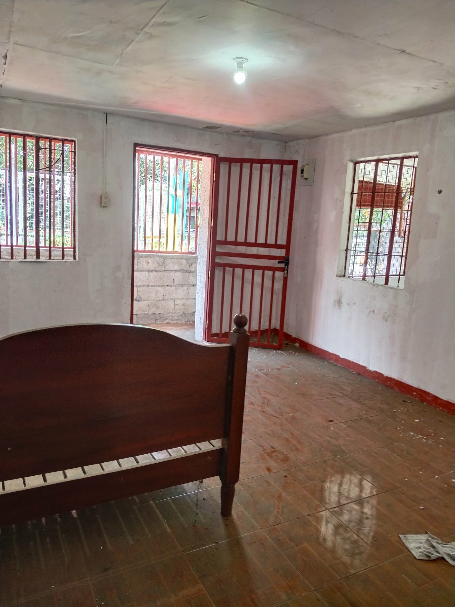 Resell Bungalow House