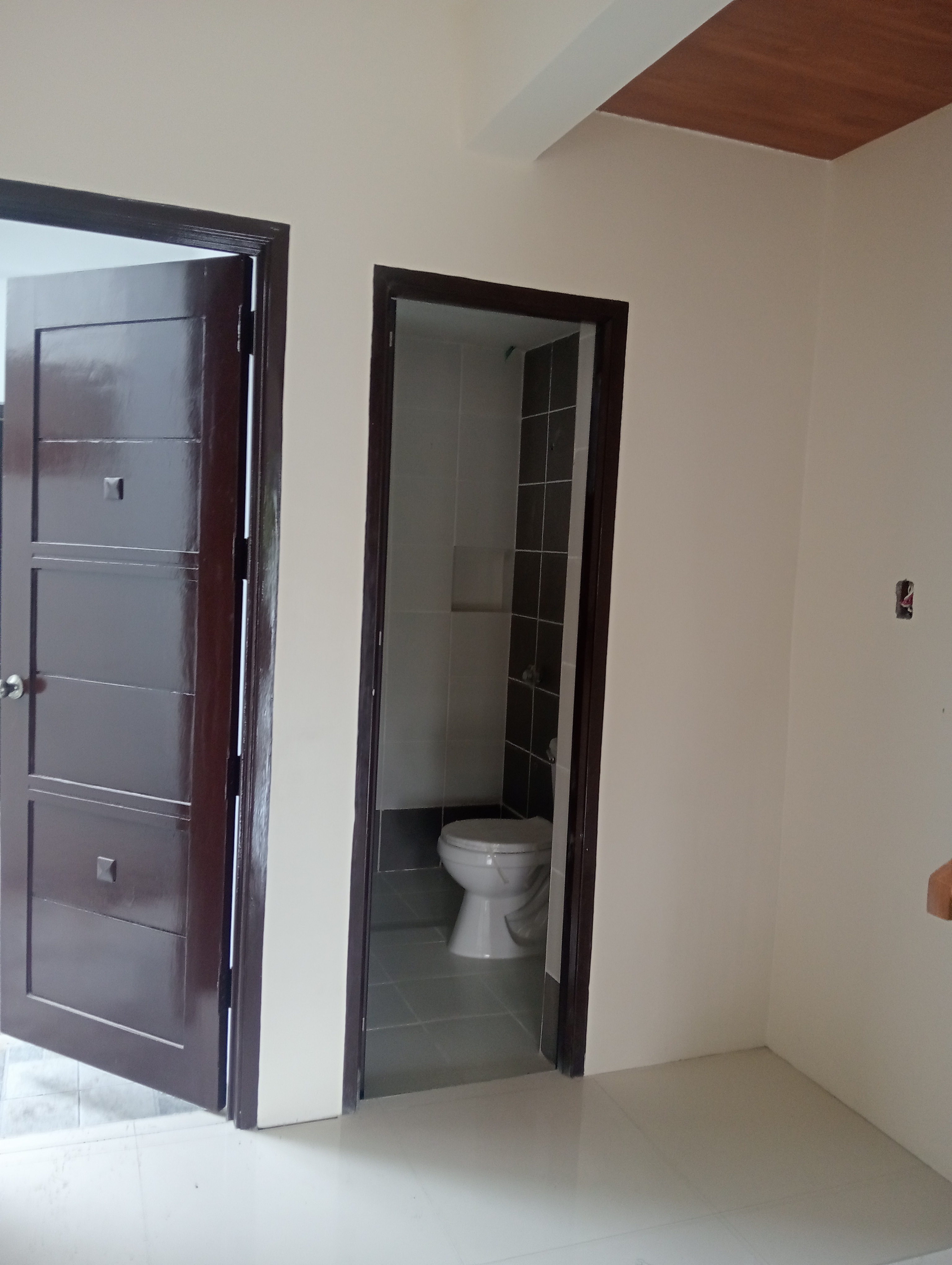RFO Unit  Family Bedroom House and Lot Las Piñas