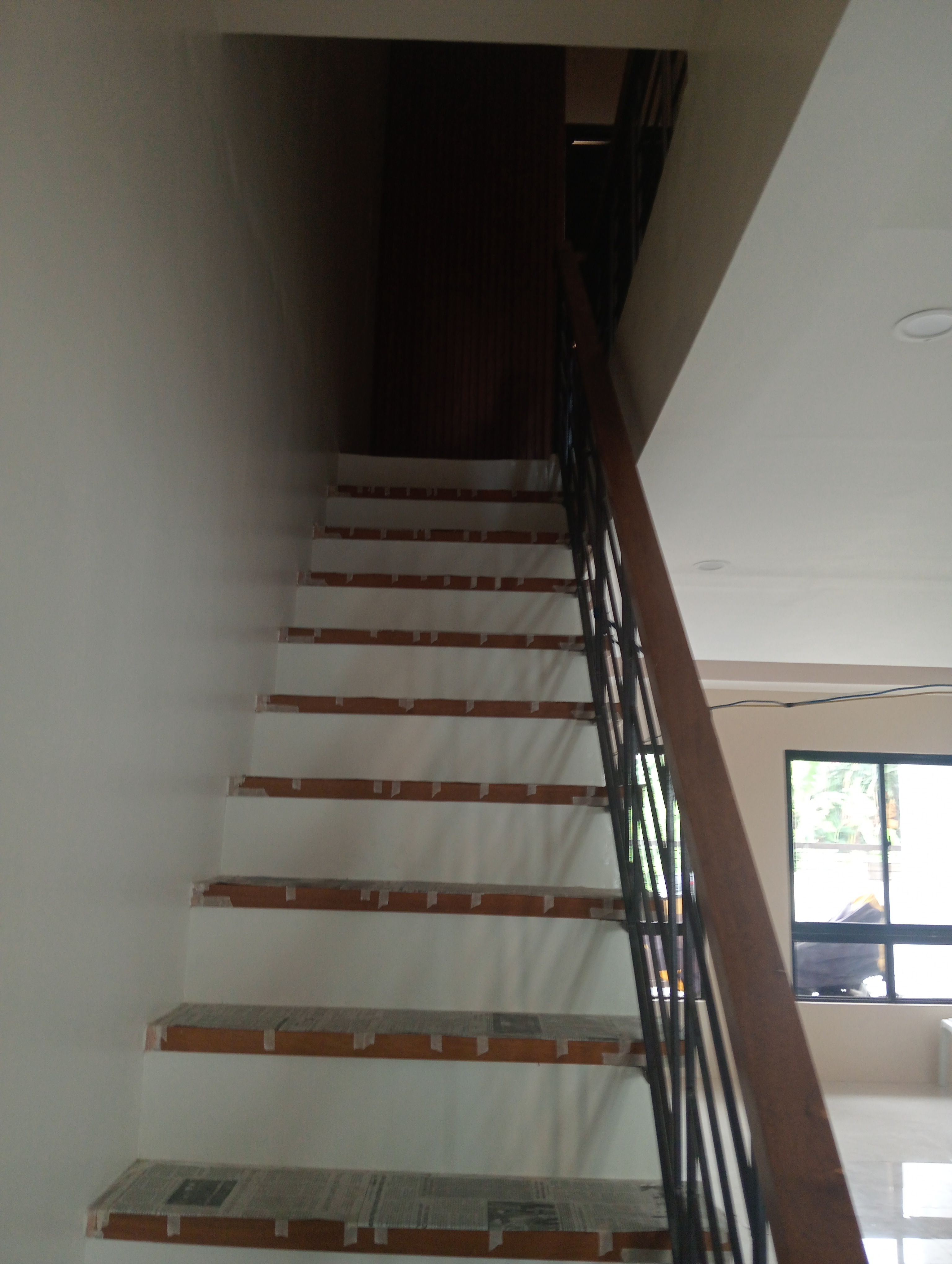 RFO Unit  Balcony Modern Home Las Piñas City